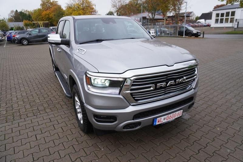 Gebraucht Dodge Ram 402 PS (295 kW) 2022 Silber Pickup