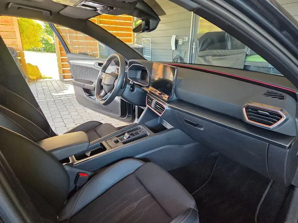 Gebraucht Cupra Leon 150 PS (110 kW) 2024 Grau Limousine