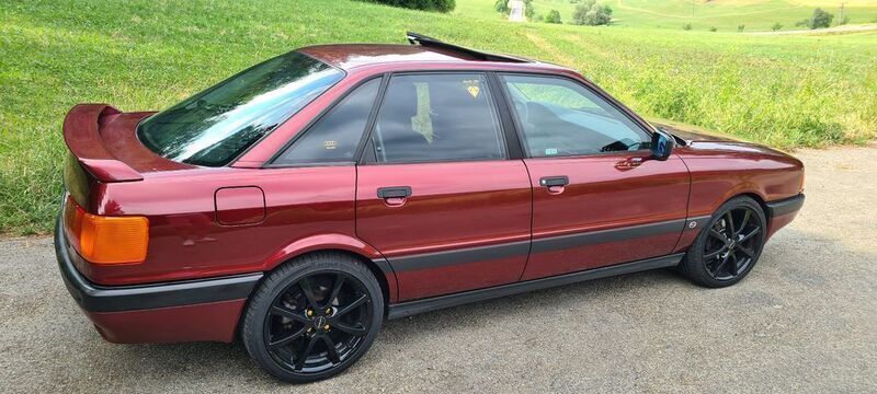 Rot Gebraucht 1990 Audi 80 Sport Limousine | 5.200 € - Bild 1/4