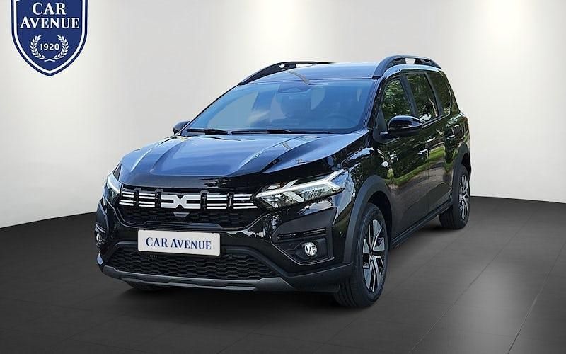 Gebraucht Dacia Jogger Expression 110 PS (80 kW) 2025 Schwarz Van / Kleinbus