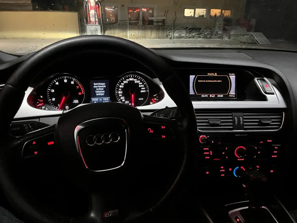 Gebraucht Audi A4 S-Line 180 PS (132 kW) 2011 Schwarz Kombi