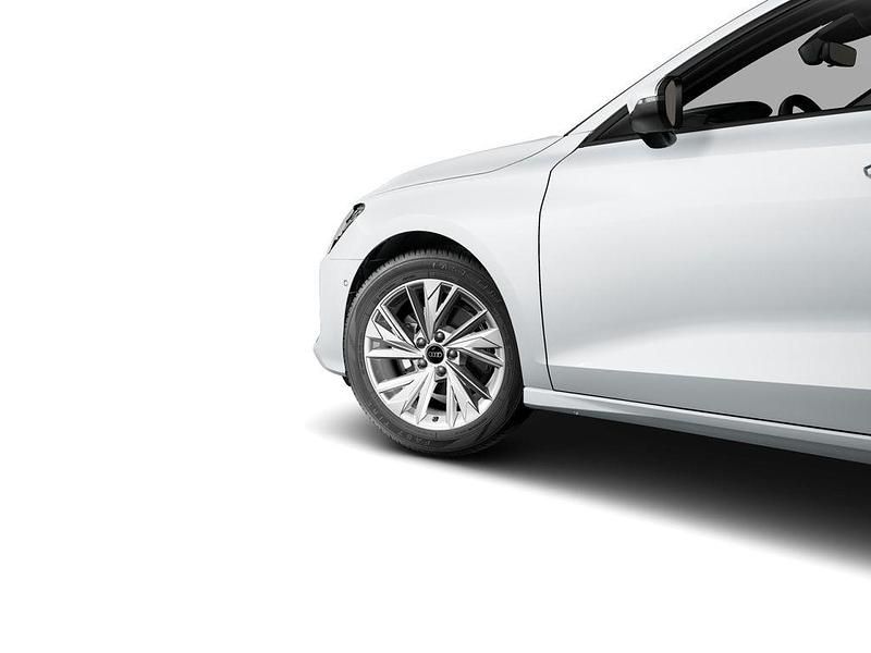 Gebraucht Audi A3 Ambiente 116 PS (85 kW) 2025 Gletscherweiß metallic (metallic) Limousine