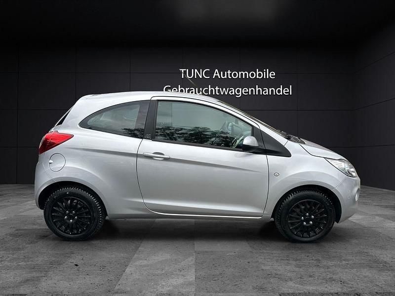 Gebraucht Ford Ka Trend 69 PS (50 kW) 2012 Silber Kleinwagen
