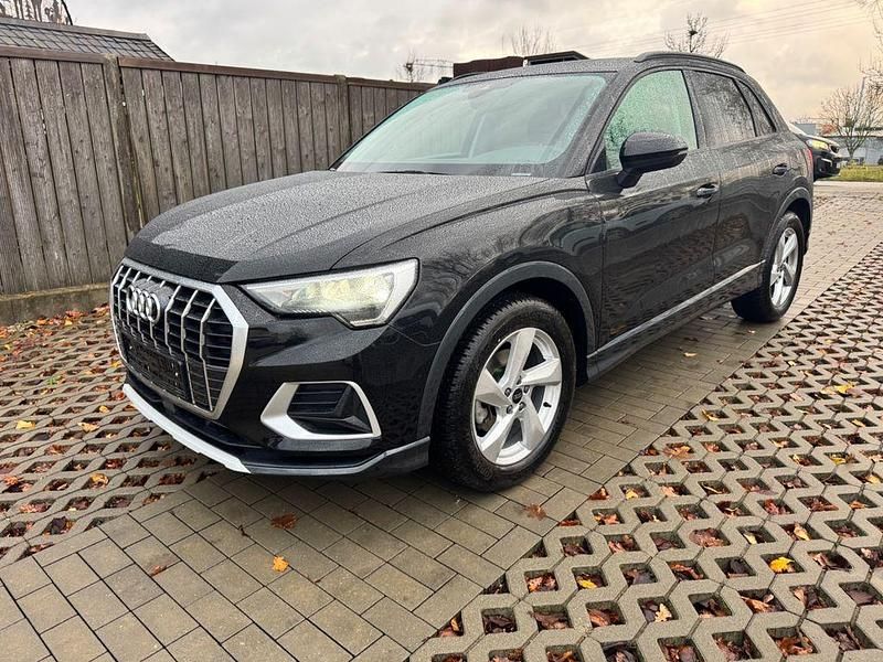Schwarz Gebraucht 2025 Audi Q3 Advanced SUV | 29.900 € - Bild 1/4