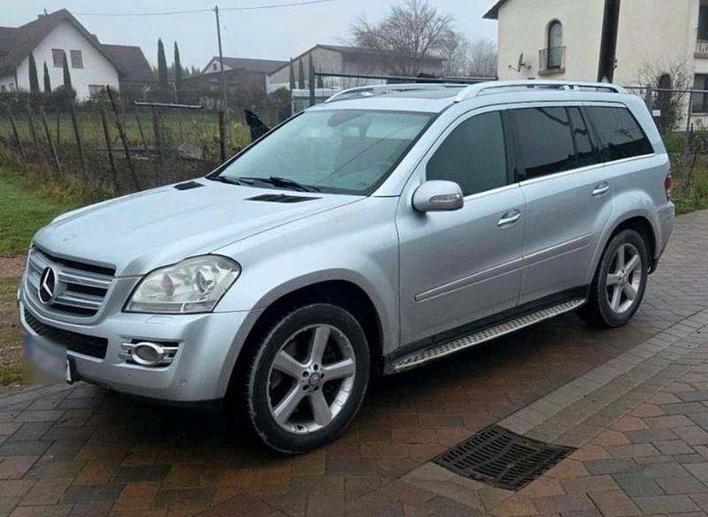 Gebraucht Mercedes GL320 224 PS (164 kW) 2009 Silber SUV