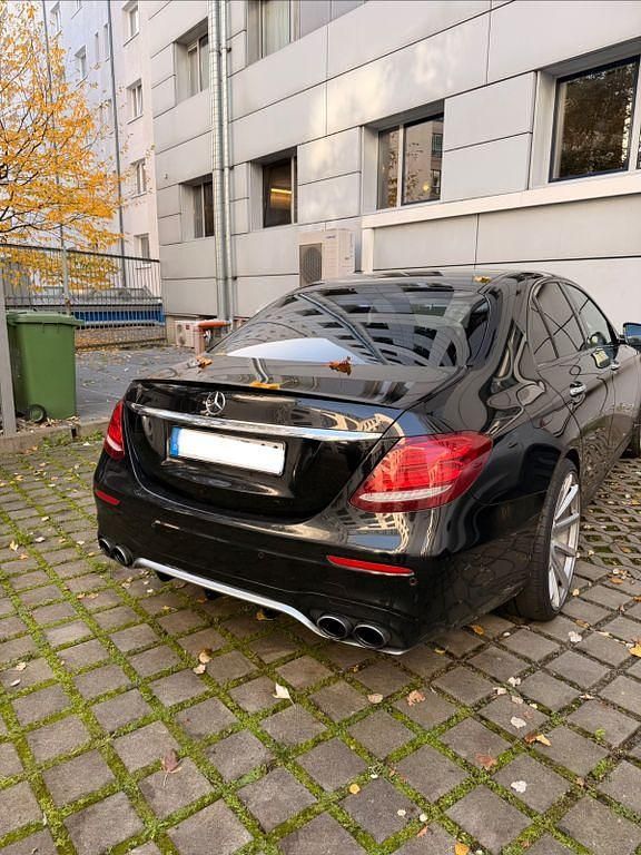 Gebraucht Mercedes E43 AMG AMG 401 PS (294 kW) 2017 Schwarz Limousine