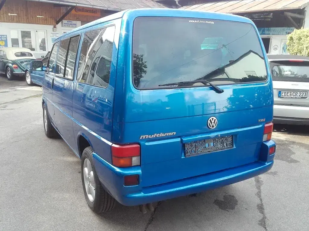 Gebraucht VW T4 151 PS (111 kW) 2000 Blau Van