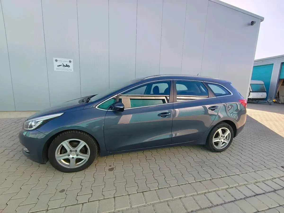 Gebraucht Kia Ceed 128 PS (94 kW) 2013 Kleinwagen