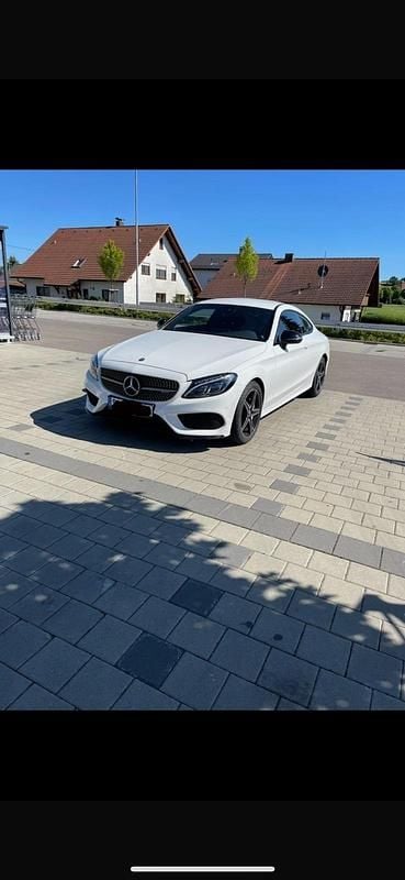 Weiß Gebraucht 2016 Mercedes C43 AMG AMG Coupé | 27.000 € (Guter Preis) - Bild 1/4