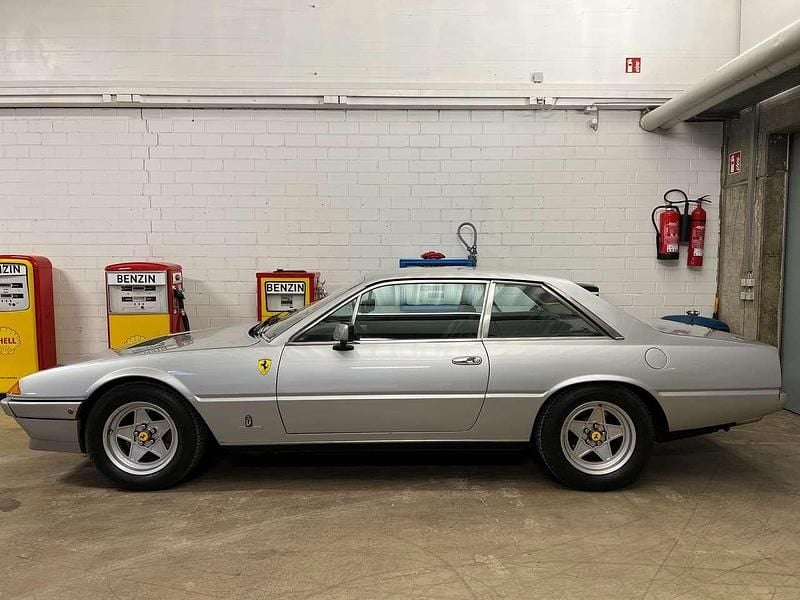 Silber Gebraucht 1980 Ferrari 400 Coupé | 64.900 € - Bild 1/4