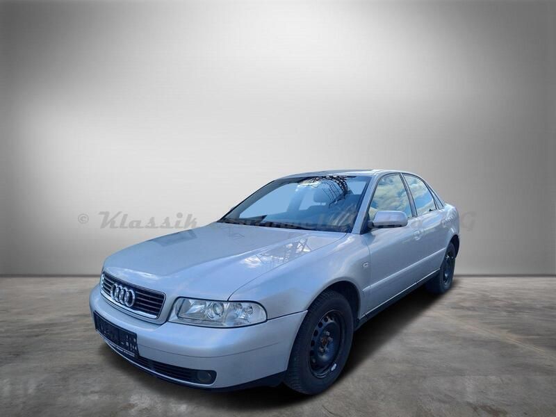Silber Gebraucht 2000 Audi A4 Comfort Limousine | 2.499 € (Etwas zu teuer) - Bild 1/4