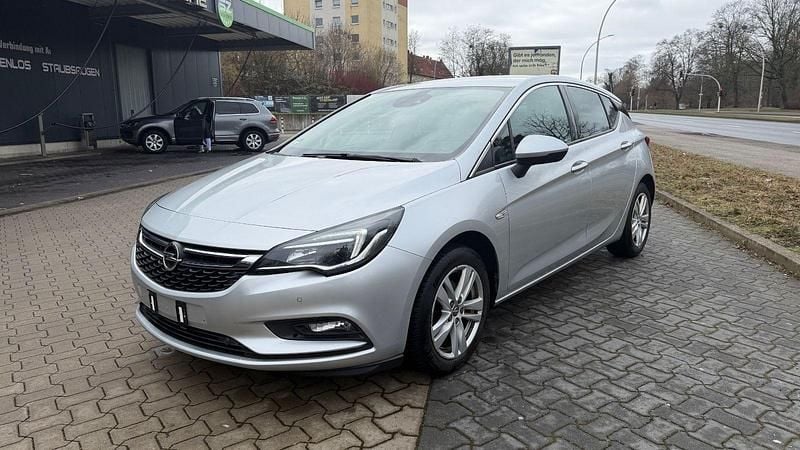 Gebraucht Opel Astra Business 150 PS (110 kW) 2017 Grau Limousine