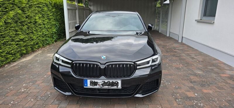 Schwarz Gebraucht 2022 BMW 530 Performance Limousine | 38.200 € (Guter Preis) - Bild 1/4