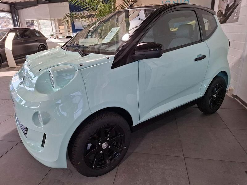 Neu Aixam Minauto Chic 5 kW (8 PS) 2025 Grün Kleinwagen