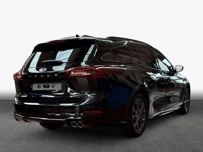 Gebraucht Ford Focus ST-Line X 125 PS (91 kW) 2024 Agate black metallic Kombi