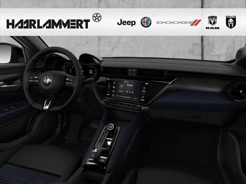Neu Alfa Romeo Junior 114 kW (156 PS) 2025 SUV