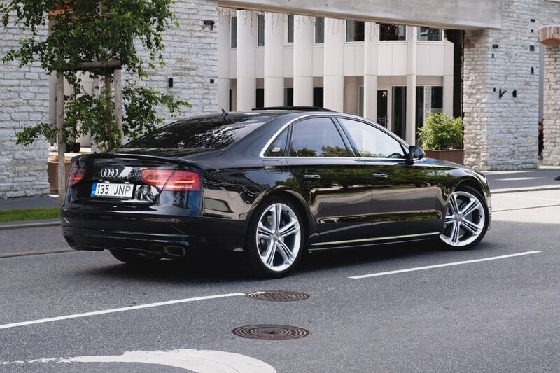 Gebraucht Audi A8 Sport 385 PS (283 kW) 2012 Schwarz Limousine