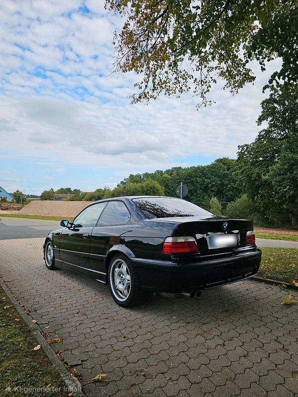 Używany BMW M3 315 KM (231 kW) 1995 Czarny Coupe