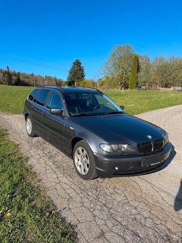 Używany BMW 325 192 KM (141 kW) 2001 Szary Kombi