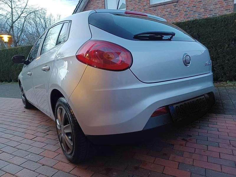 Gebraucht Fiat Bravo Dynamic 140 PS (102 kW) 2011 Kleinwagen