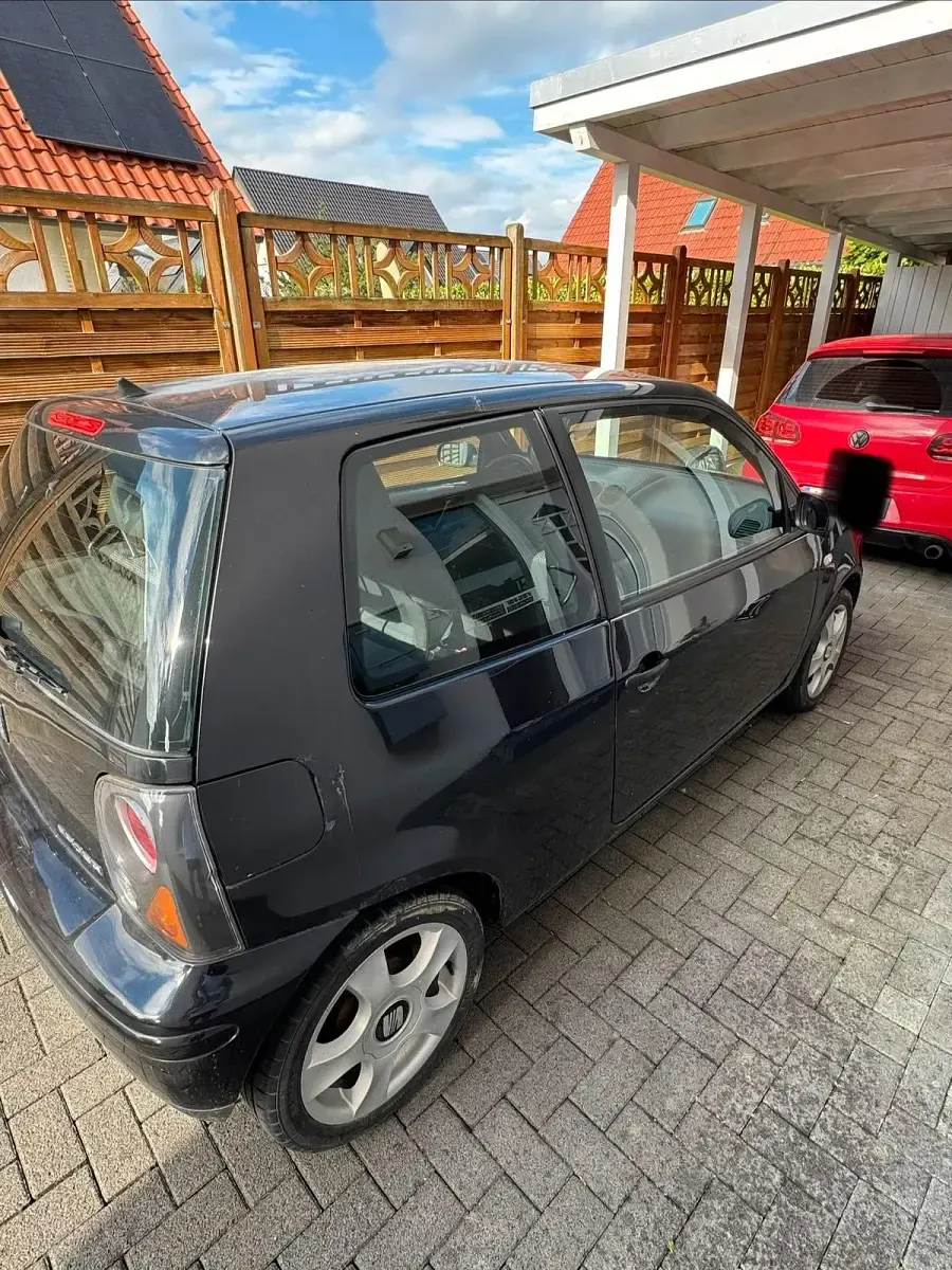 Gebraucht Seat Arosa 50 PS (36 kW) 2004 Schwarz Kleinwagen