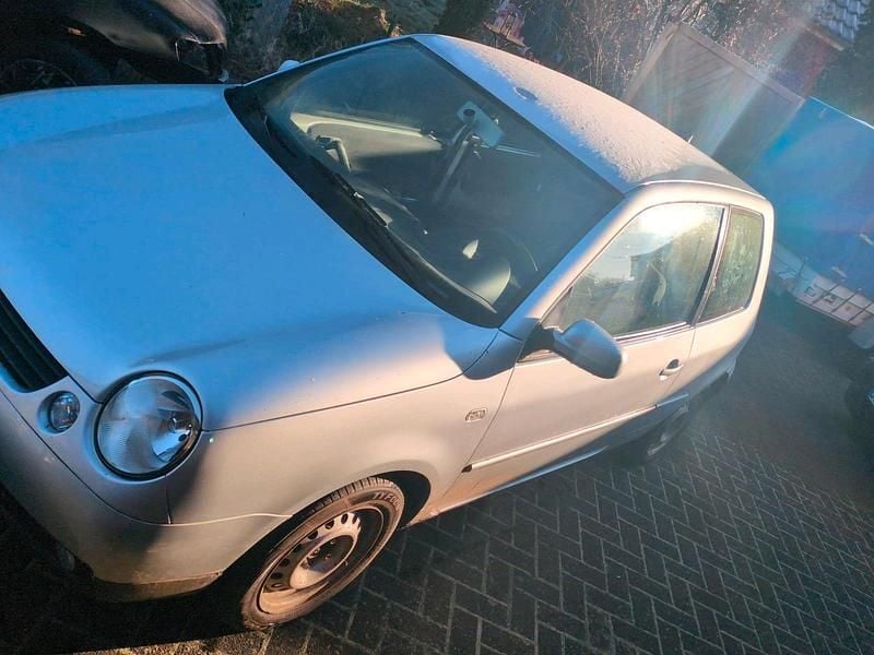 Silber Gebraucht 2004 VW Lupo Kleinwagen | 370 € (Superpreis) - Bild 1/4