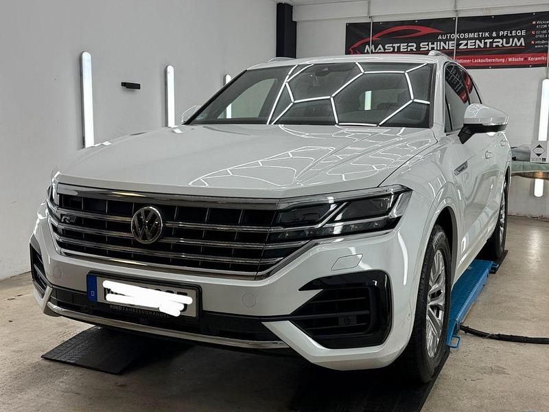 Gebraucht VW Touareg 286 PS (210 kW) 2020 Weiß SUV