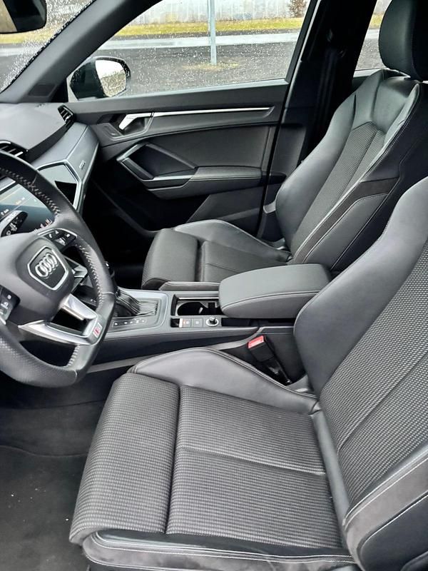 Gebraucht Audi Q3 S-Line 190 PS (139 kW) 2019 Schwarz SUV