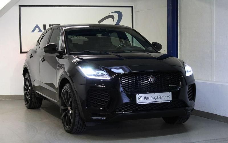 Second-hand Jaguar E-Pace R-Dynamic 241 CP (177 kW) 2019 Negru SUV
