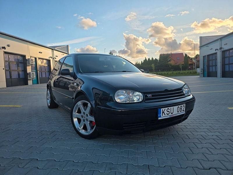 Schwarz Gebraucht 2000 VW Golf IV Limousine | 4.500 € (Fairer Preis) - Bild 1/4