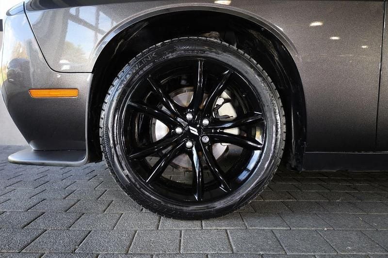 Gebraucht Dodge Challenger SXT 309 PS (227 kW) 2021 Grau Coupé