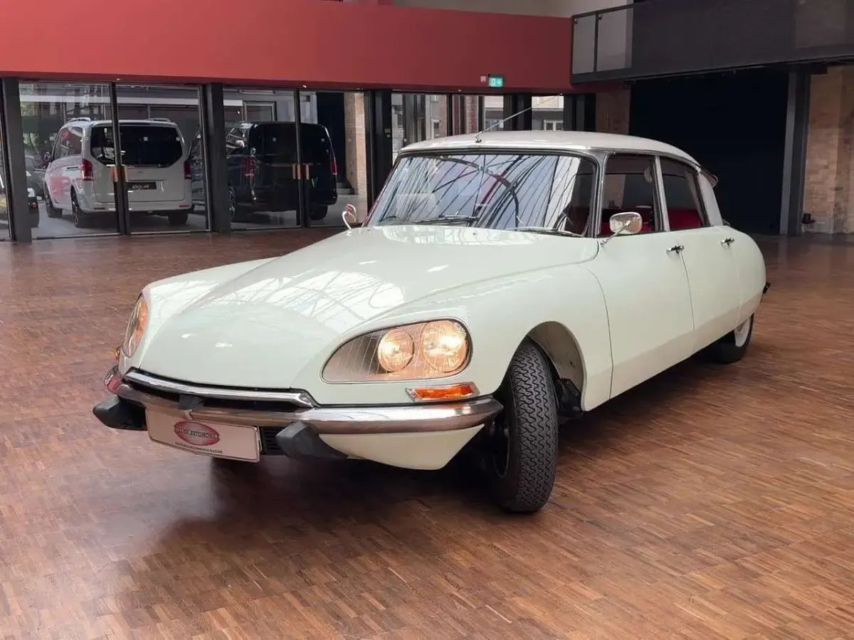 Gebraucht Citroën DS 77 PS (56 kW) 1968 Blanc carrare ac 144 Limousine