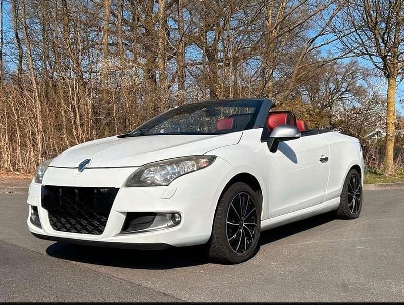 Weiß Gebraucht 2011 Renault Mégane Cabriolet GT Cabrio | 4.650 € - Bild 1/4