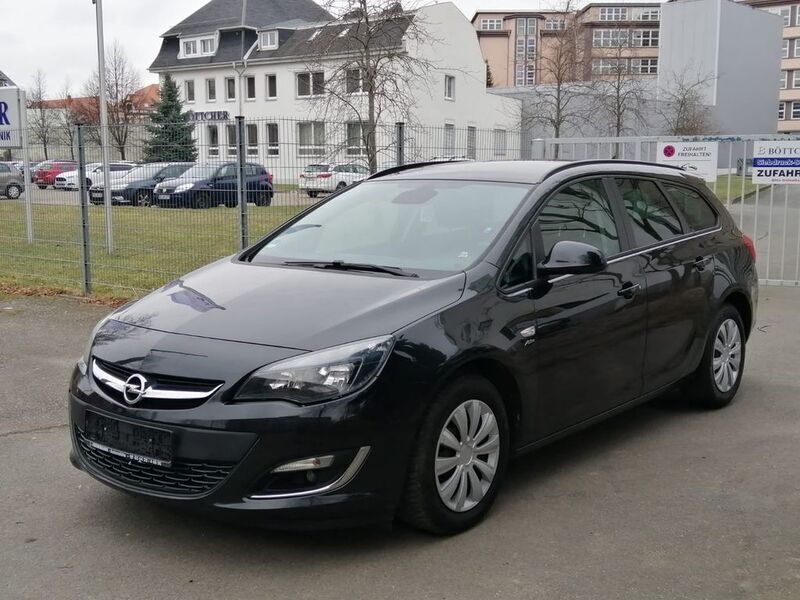 Schwarz Gebraucht 2013 Opel Astra Active Kombi | 5.999 € (Fairer Preis) - Bild 1/4