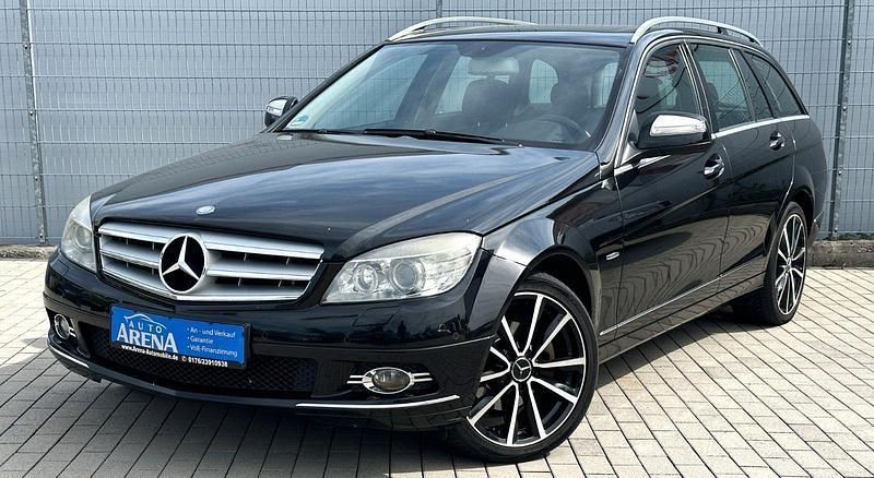 Schwarz Gebraucht 2008 Mercedes C220 Avantgarde Kombi | 3.450 € (Fairer Preis) - Bild 1/4