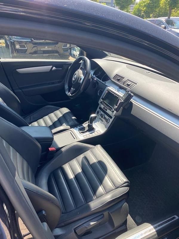 Gebraucht VW Passat Highline 190 PS (139 kW) 2014 Schwarz Kombi