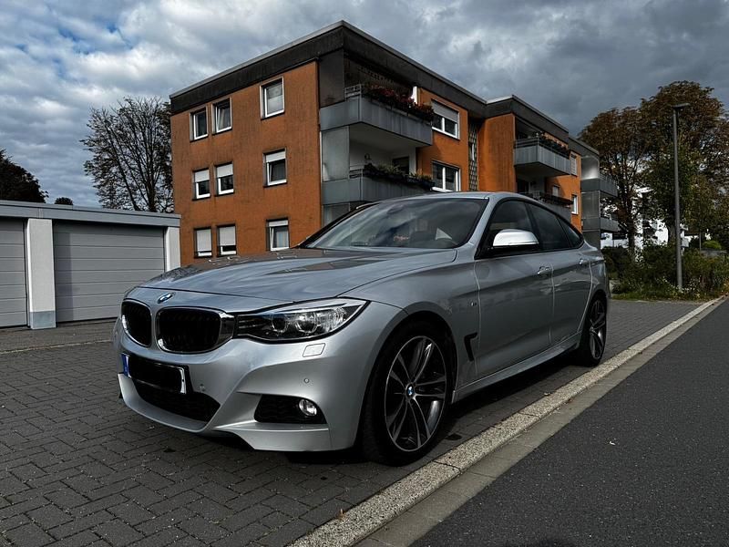 Silber Gebraucht 2014 BMW 335 Gran Turismo M Sport Limousine | 11.111 € (Fairer Preis) - Bild 1/4