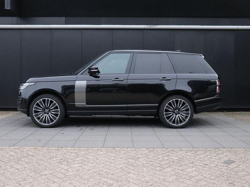Gebraucht Land Rover Range Rover Autobiography 400 PS (294 kW) 2021 Schwarz SUV