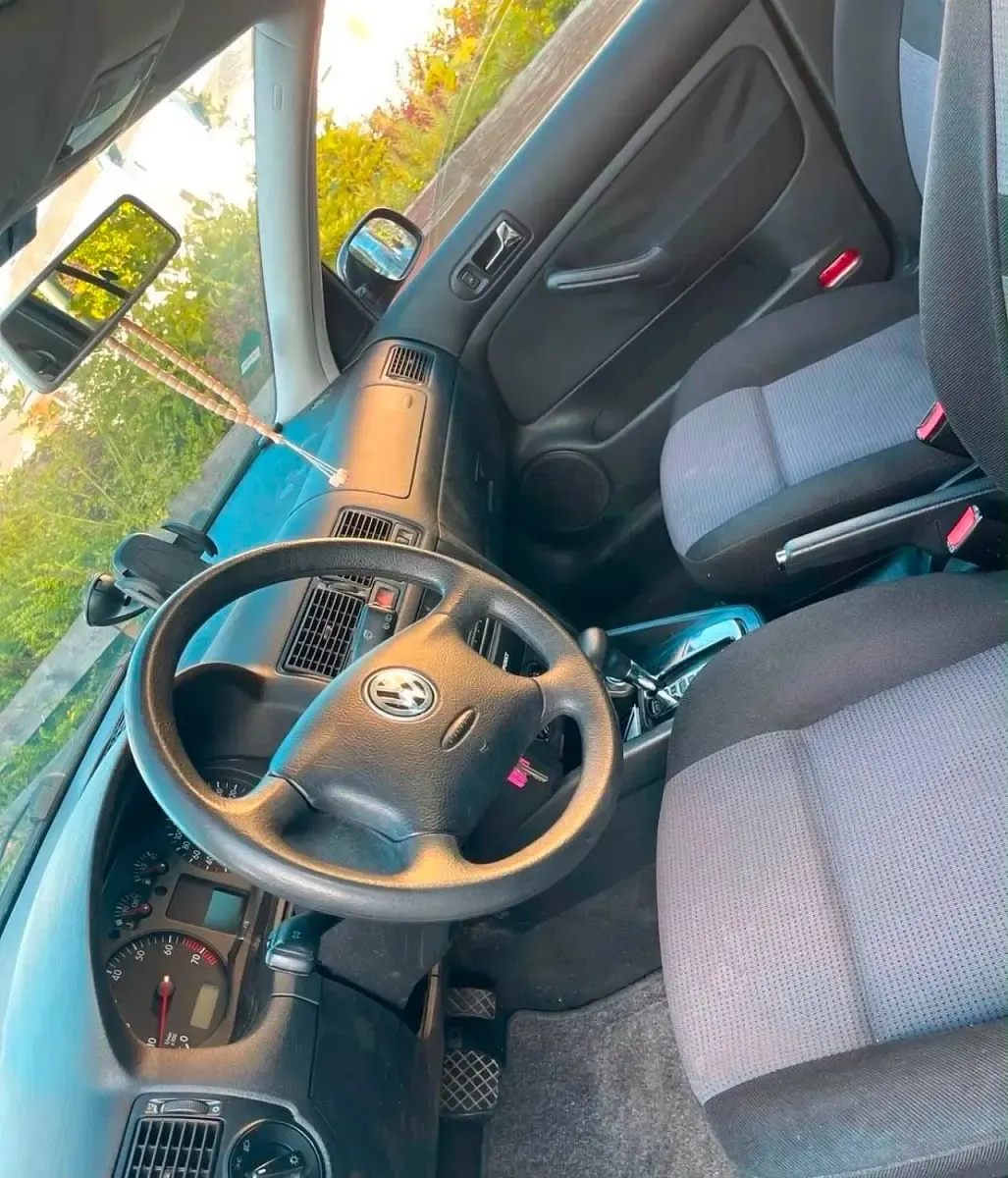 Gebraucht VW Golf IV 115 PS (84 kW) 2001 Schwarz Limousine