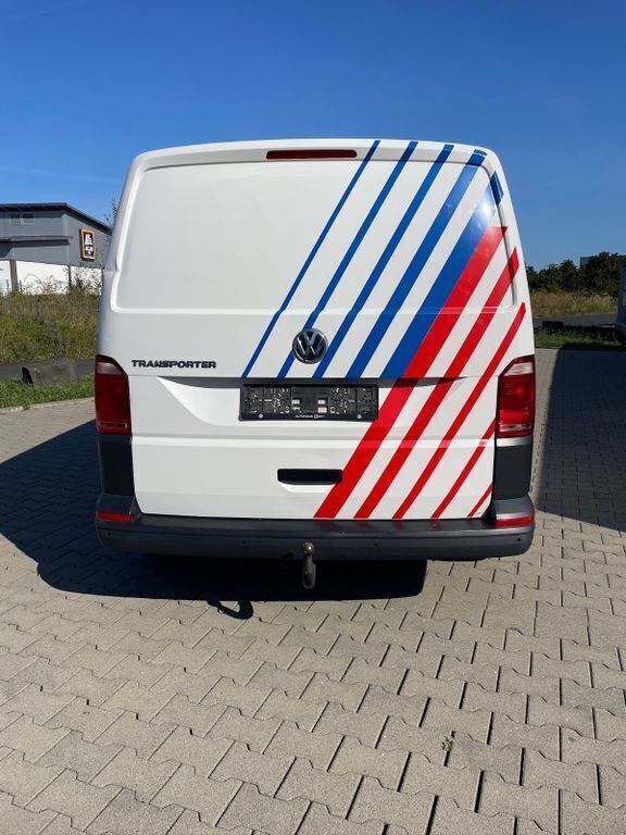 Weiß Gebraucht 2016 VW T6 Van | 13.500 € (Guter Preis) - Bild 1/4