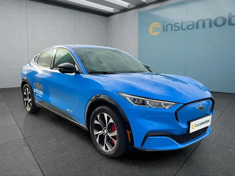 Gebraucht Ford Mustang Mach-E 216 kW (294 PS) 2023 Blau SUV