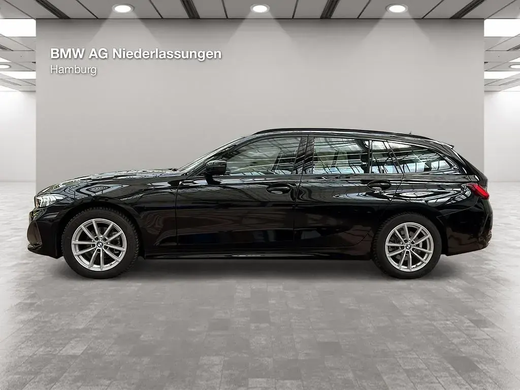 Gebraucht BMW 318 156 PS (114 kW) 2025 Schwarz Kombi
