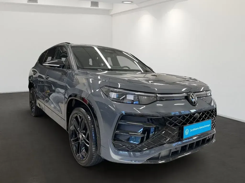 Gebraucht VW Tayron R-line 193 PS (141 kW) 2025 Delfingrau metallic SUV