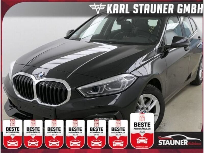 Sapphire schwarz met. Gebraucht 2023 BMW 118 Sport Line Kleinwagen | 24.480 € (Guter Preis) - Bild 1/2