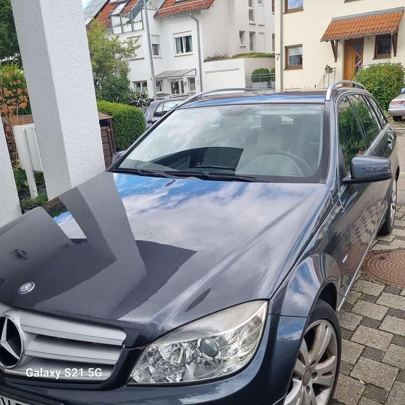 Grau Gebraucht 2010 Mercedes C180 Avantgarde Kombi | 2.690 € (Guter Preis) - Bild 1/4
