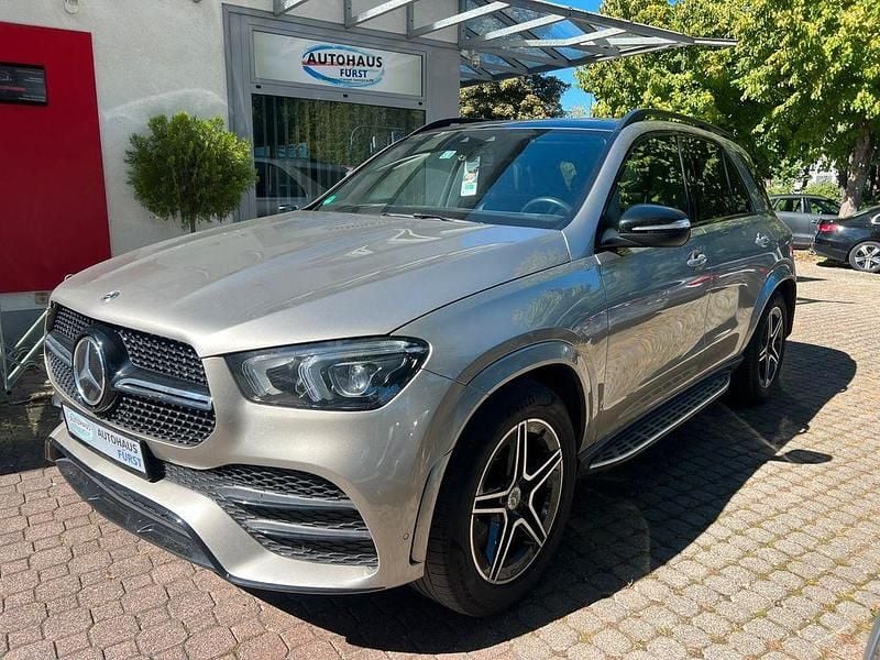 Grau Gebraucht 2019 Mercedes GLE350 AMG line SUV | 37.900 € (Guter Preis) - Bild 1/4