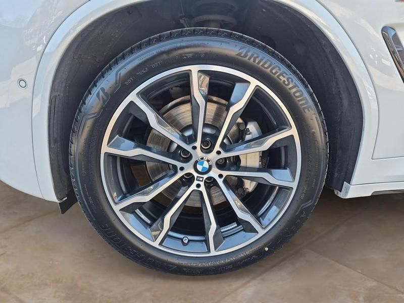 Gebraucht BMW X4 Shadowline 286 PS (210 kW) 2025 Alpinweiß SUV