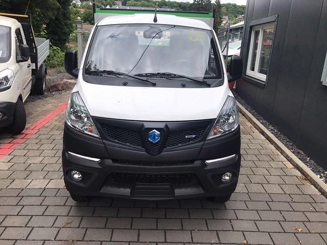 Neu Piaggio Porter 106 PS (77 kW) 2025 M. white Kombi