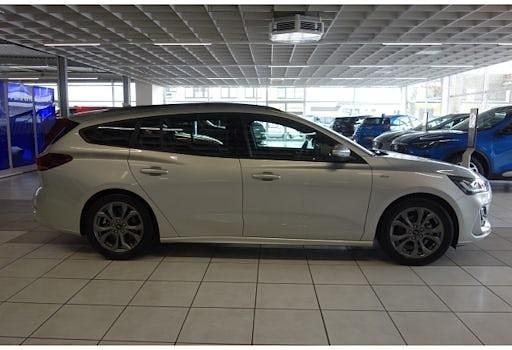 Gebraucht Ford Focus ST-Line 155 PS (114 kW) 2024 Silber Kombi