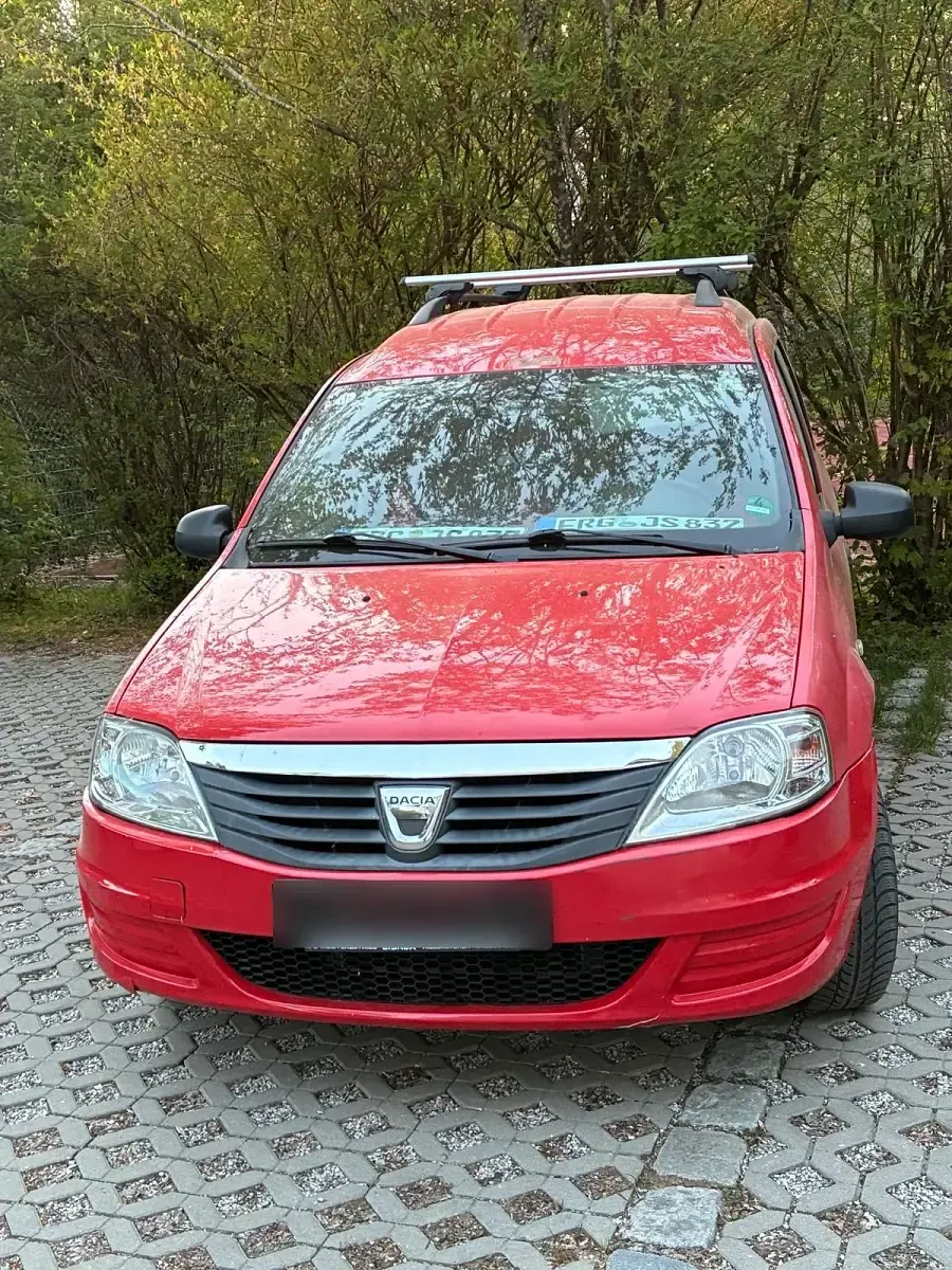Gebraucht Dacia Logan 85 PS (62 kW) 2011 Rot Kombi